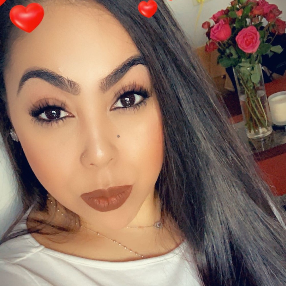 Meet your Posher, Melissa